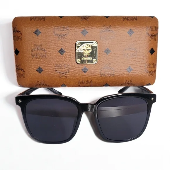 MCM 54mm Black Sunglasses with Brown Logo Case NEW - Picture 6 of 7